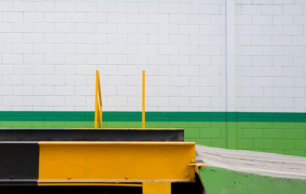 Loading Dock Leveler
