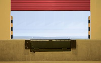 Cantilever Dock Leveler